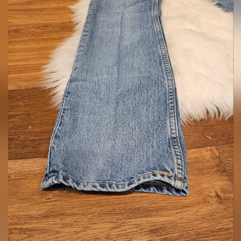 Vintage Midrise GAP Boot Cut Jeans - Picture 2 of 10